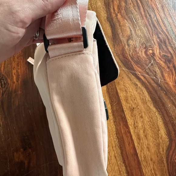 Pajar Canada Crossbody Bag Blush Pink - Picture 4 of 11